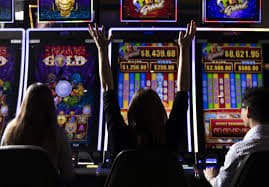 free spin game lobby showing slot online and live casino categories for Philippines